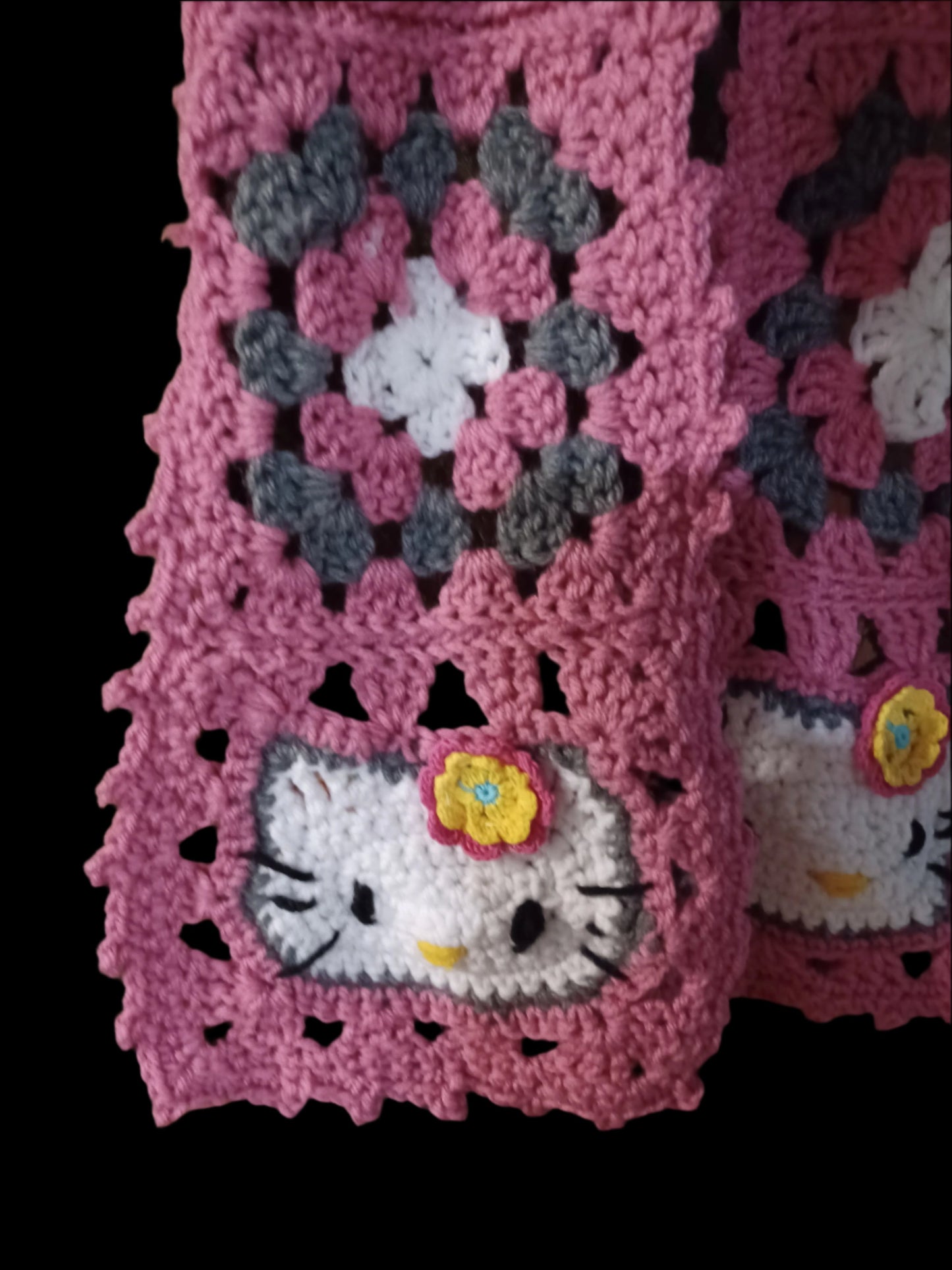 Hello Kitty Granny Square Scarf