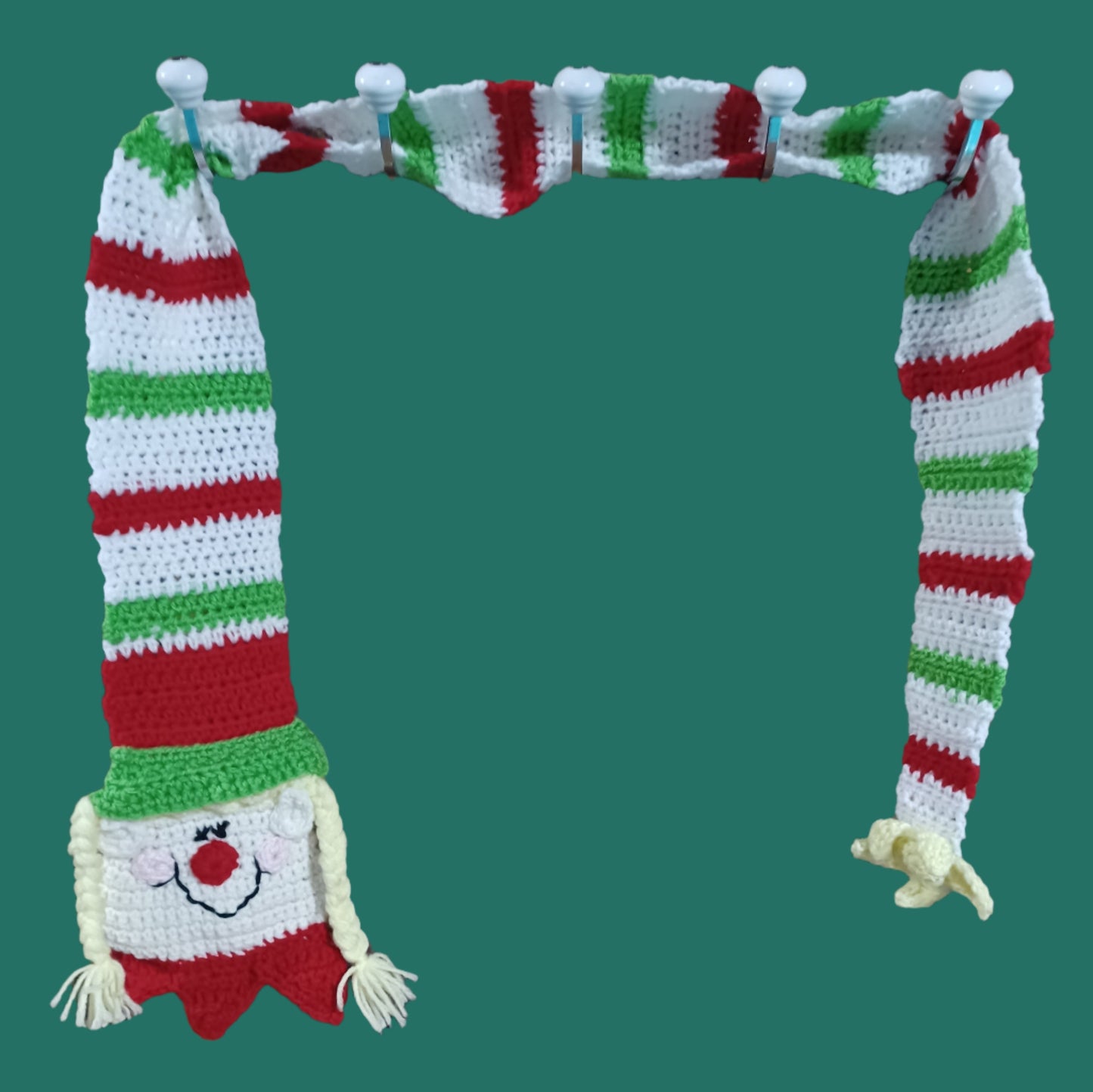 Elf Keyhole Scarf