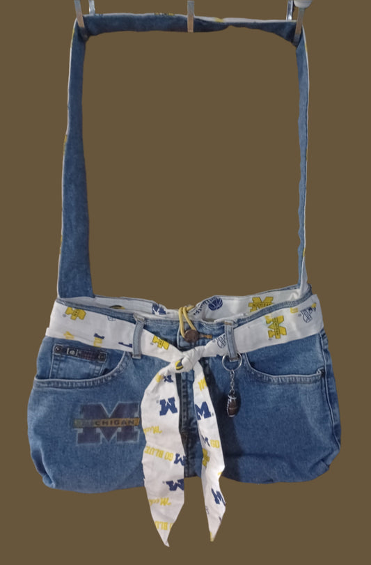 Re-created Jean Purse Michigan Football Theme